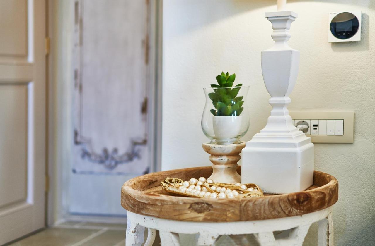 Aqua Mykonos Suites - Adults Only Τούρλος Εξωτερικό φωτογραφία